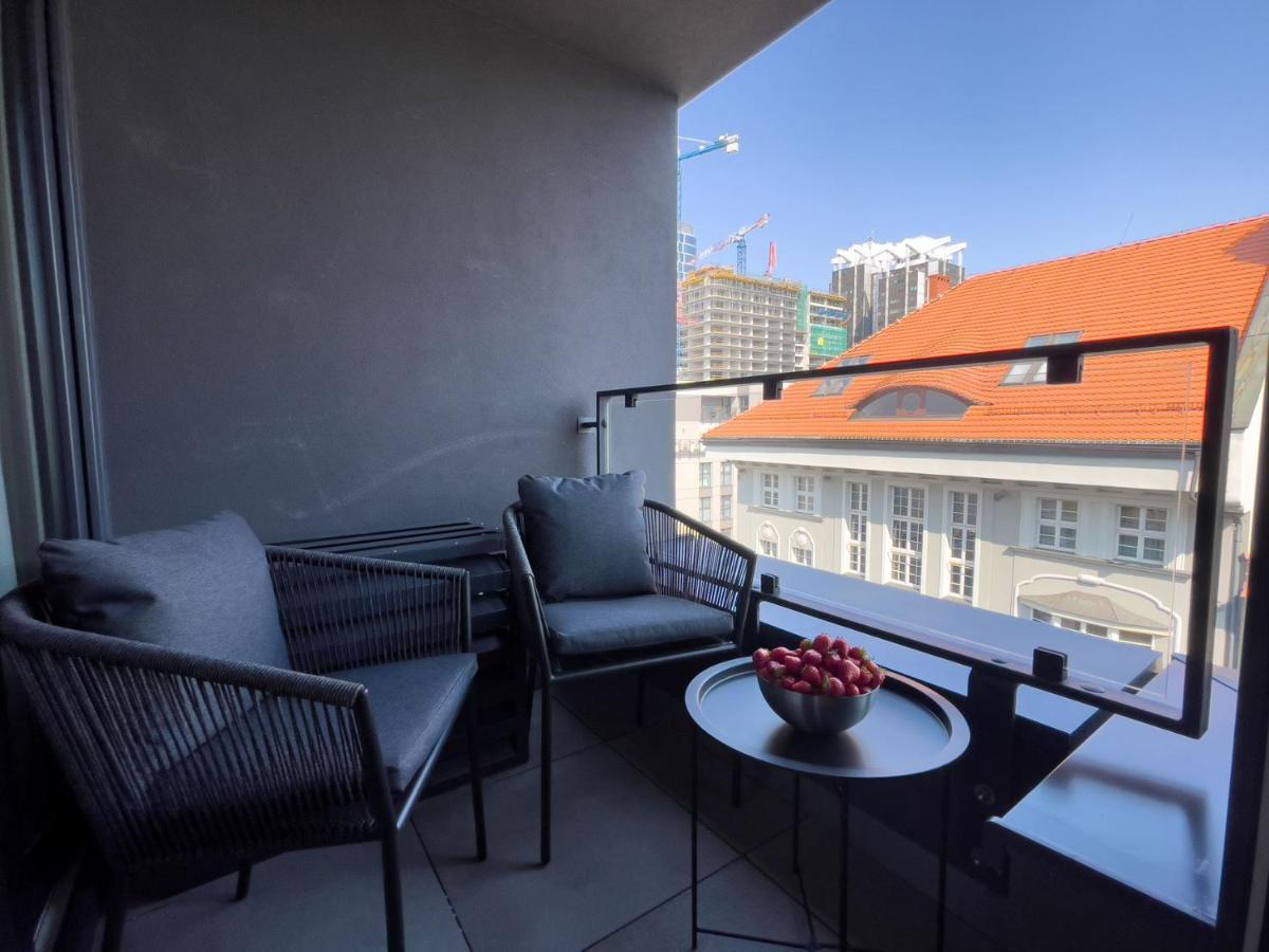 Urban Apartments Premium, Opolska 10 No 90, 2 Free Garages, Self Check-In Katowice Exteriör bild